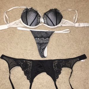 Victoria’s Secret Bra, Thong and Garter